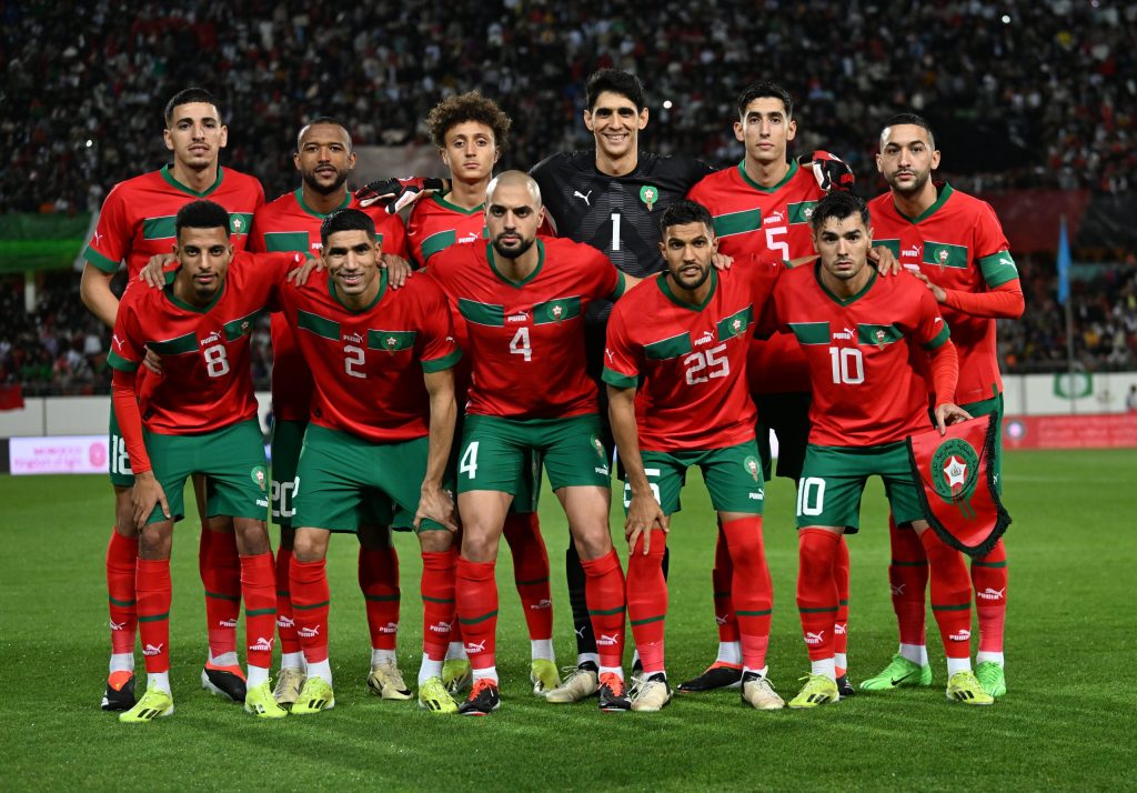 فاز المنتخب الوطني بنتيجة هدف لصفر في المباراة الودية التي جمعته مساء يومه الجمعة 22 مارس 2024 بالمنتخب الانغولي. وتدخل المباراة التي أقيمت بالملعب الكبير بمدينة اكادير في إطار استعدادات المنتخب الوطني للاستحقاقات المقبلة. وسجل هدف المنتخب الوطني في هذه المباراة اللاعب كارمو دافيد بالخطأ في مرماه في الدقيقة 72. وسيجري المنتخب الوطني لقاء ودي ثاني ، سيجمعه بالمنتخب الموريتاني وذلك يوم الثلاثاء 26 مارس 2024 بداية من الساعة العاشرة ليلا.