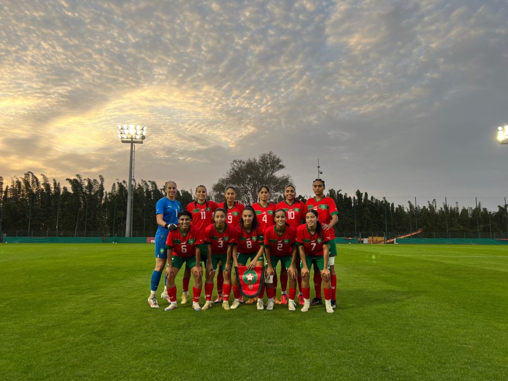 انهزم المنتخب الوطني النسوي