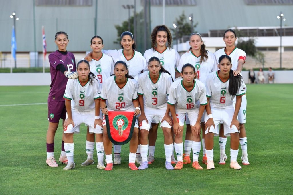 فاز المنتخب الوطني لكرة