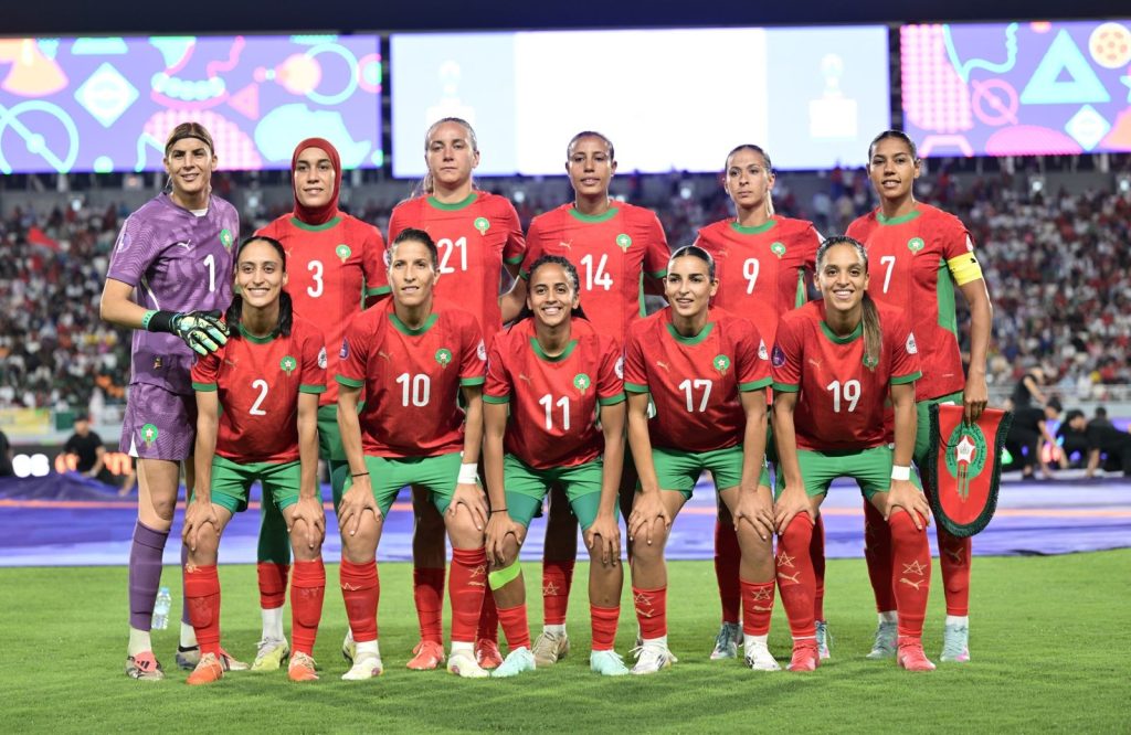استهل المنتخب الوطني