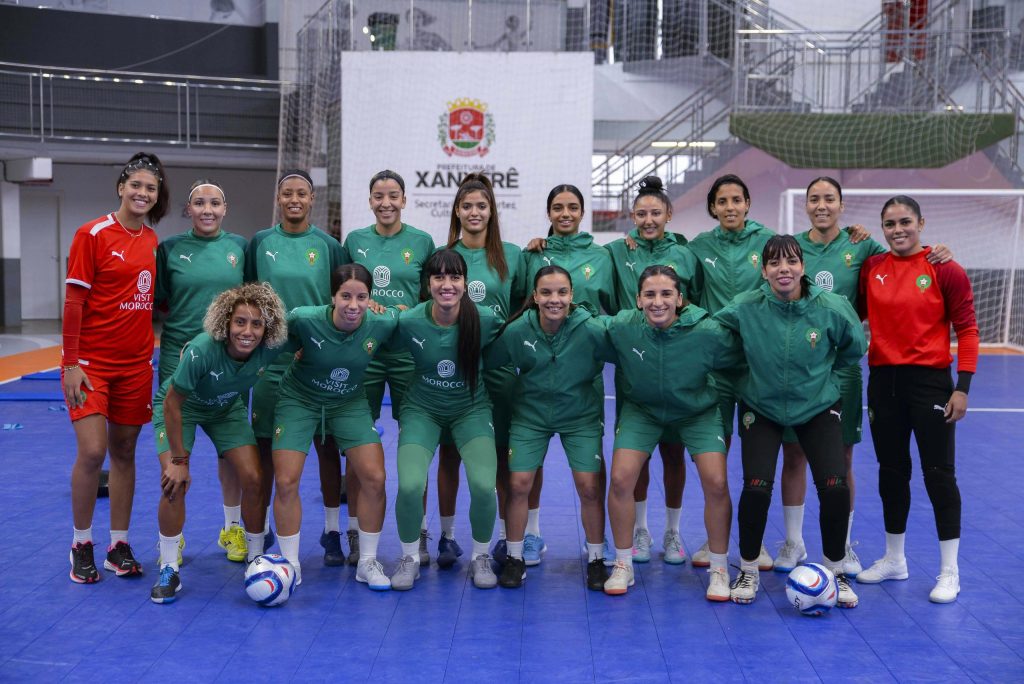 انهزم المنتخب الوطني