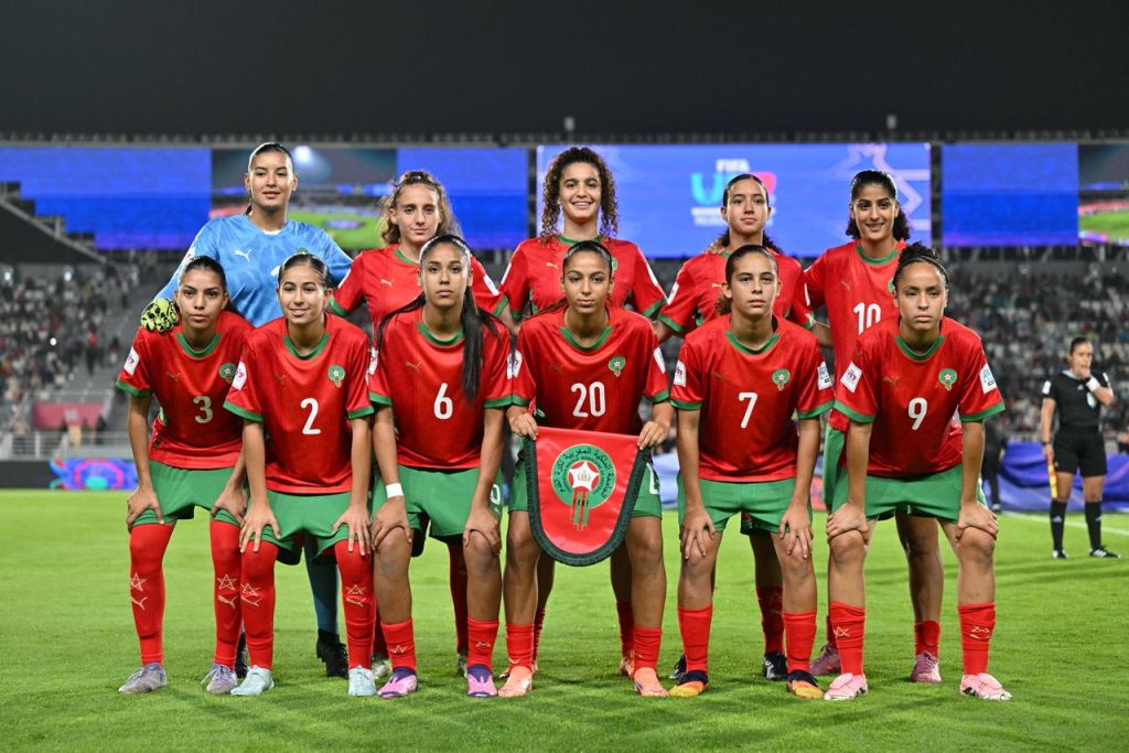 إنهزم المنتخب الوطني النسوي لأقل من 17 سنة أمام نظيره البرازيلي يومه الجمعة 18 أكتوبر 2025 بثلاثة أهداف دون رد في افتتاح منافسات كأس العالم لأقل من 17 سنة فيفا المغرب 2025 برسم الجولة الأولى للمجموعة الأولى بالملعب الأولمبي بالرباط. و ستخوض العناصر الوطنية ثاني مبارياتها يوم الثلاثاء المقبل أمام المنتخب الإيطالي على الساعة الثامنة مساء.