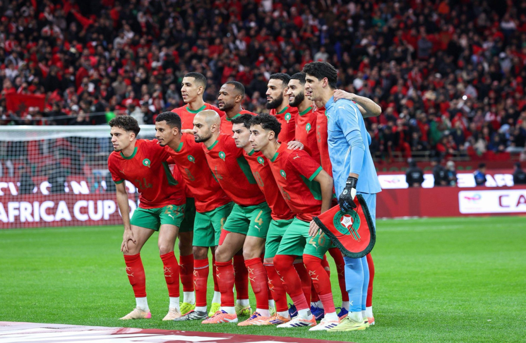 بعد الاكتفاء بنتيجة التعادل أمام منتخب مالي (1-1)، يوم الجمعة الماضي، يواجه المنتخب المغربي الوطني لكرة القدم، غدا الاثنين بالرباط، نظيره الزامبي، برسم الجولة الثالثة والأخيرة من منافسات المجموعة الأولى لكأس إفريقيا للأمم ( المغرب 2025 )، بهدف تحقيق الفوز وإنهاء دور المجموعات في الصدارة .
