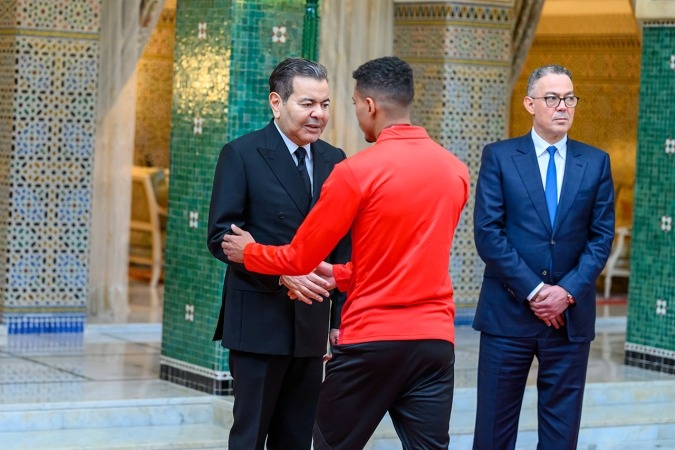 Under the High Instructions of His Majesty King Mohammed VI, may God assist Him, His Royal Highness Prince Moulay Rachid received on Monday at the Royal Guests Palace in Rabat the members of the National Football Team, finalists of the Africa Cup of Nations (Morocco-2025).