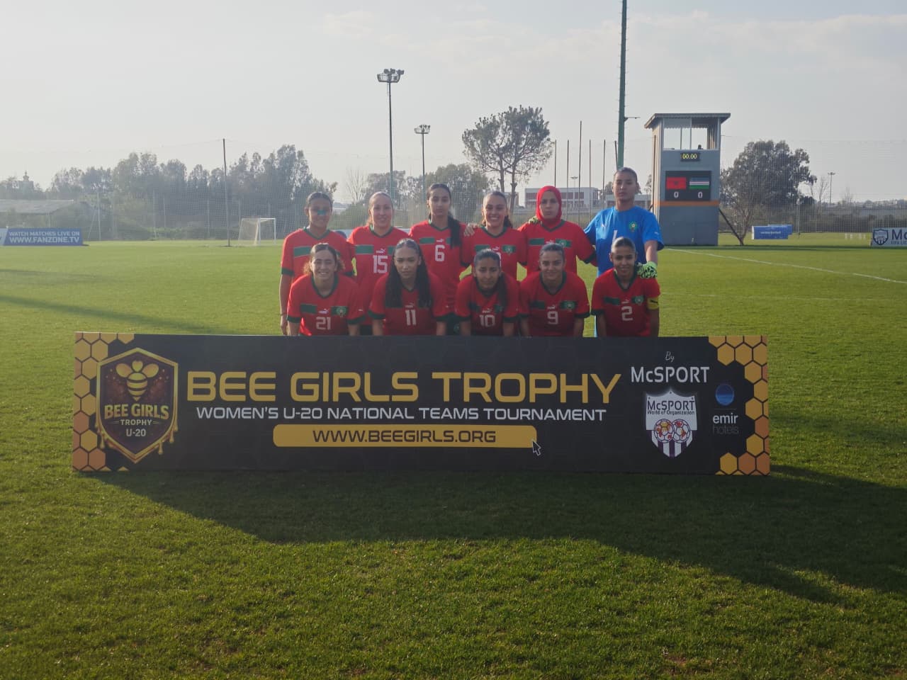 فاز المنتخب الوطني النسوي لاقل من 20 سنة بنتيجة ستة اهداف دون مقابل في المباراة التي جمعته يومه الجمعة 6 مارس 2026 بمنتخب أوزبكستان. وتدخل هذه المباراة في إطار اليوم الثالث من الدوري الدولي لبطولة غيرلز تروفي المقامة بتركيا . و سجلت أهداف النخبة الوطنية إيناس أبوشريف (دق8)،سكينة مديوني (دق14)، كاينة الكومير (دق 18، 47) ،أميرة قلوش (دق44)، عواطف الغزواني (دق87)