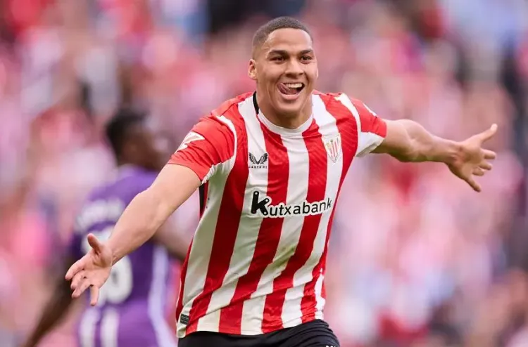 الدولي المغربي مروان سنادي