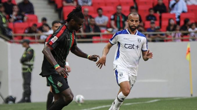 الجيش الملكي واتحاد يعقوب المنصور يتعادلان (2-2)