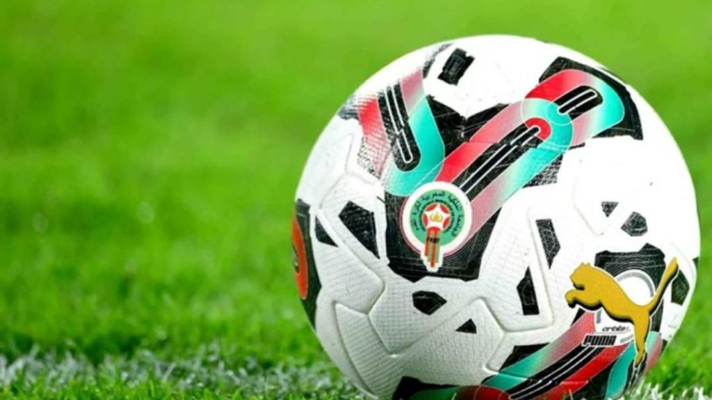 في ما يلي ترتيب البطولة الوطنية الاحترافية "إنوي" للقسم الثاني لكرة القدم، عقب إجراء مباريات الدورة الـ27: المركز … الفريق … النقاط … المباريات 1. وداد تمارة … 47 … 27 2. المغرب التطواني … 44 … 27 3. أمل تزنيت … 42 … 27 4. شباب أطلس خنيفرة … 40 … 27 5. شباب المسيرة … 38 … 27 -- ستطاد المغربي … 38 … 27 7. النادي القنيطري … 36 … 27 8. الشباب السالمي … 35 … 27 9. مولودية وجدة … 34 … 27 -- نادي شباب بن جرير … 34 … 27 11. وداد فاس … 33 … 27 -- الاتحاد الإسلامي الوجدي … 33 … 27 -- شباب المحمدية … 33 … 27 14. اتحاد بجعد … 30 … 27 15. رجاء بني ملال … 27 … 27 16. الراسينغ الرياضي … 18 … 27
