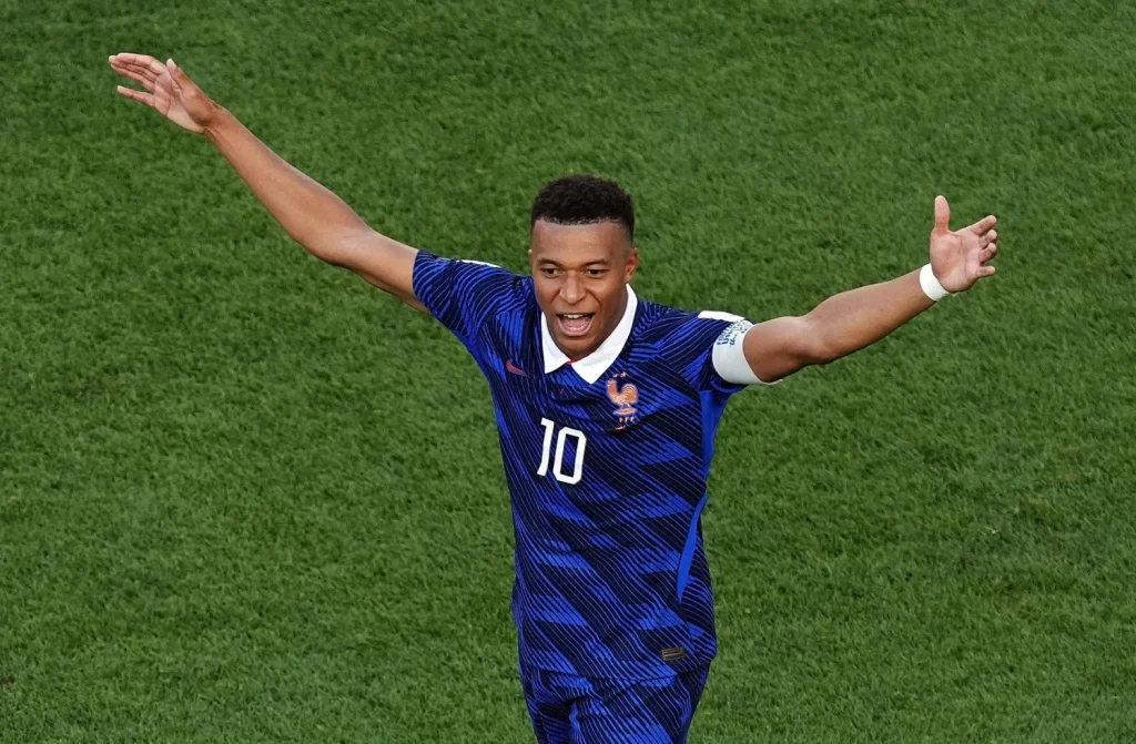 مونديال 2026 ( ربع النهائي) .. مبابي يتوقع مباراة صعبة ضد المغرب "الفريق الجيد جدا"