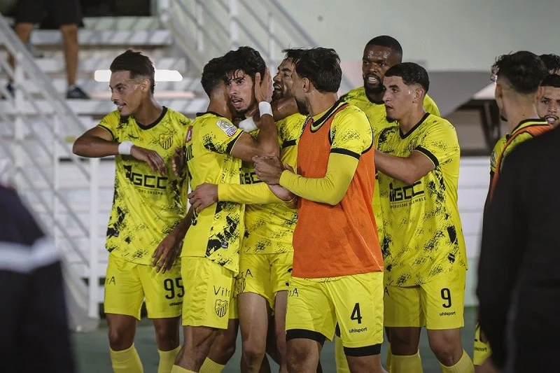 المغرب الفاسي يعزز صدارته بتعادله مع الكوكب المراكشي 0-0 رياضة